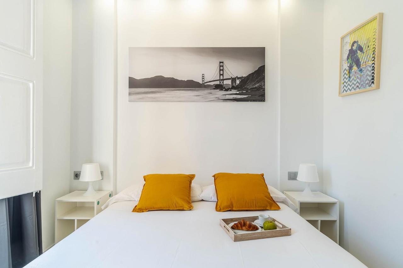 Ab Poble Sec Apartment บาร์เซโลนา ภายนอก รูปภาพ