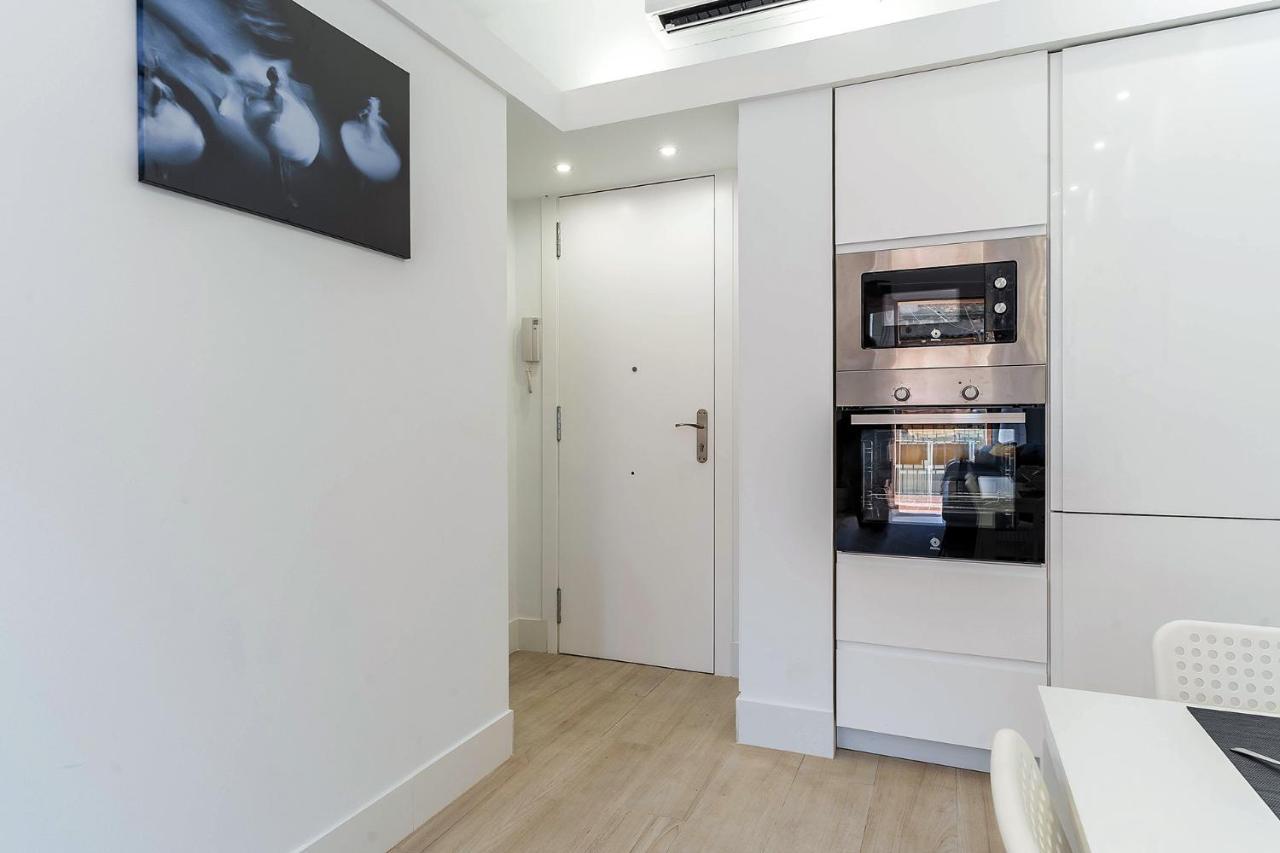 Ab Poble Sec Apartment บาร์เซโลนา ภายนอก รูปภาพ